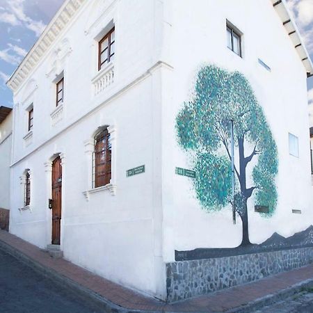 Casa Lunaloma - Boutique Apartments كويتو المظهر الخارجي الصورة