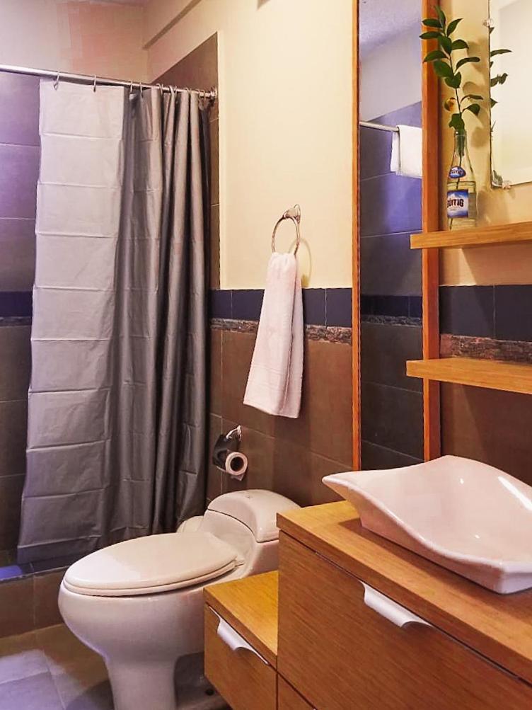 Casa Lunaloma - Boutique Apartments كويتو الغرفة الصورة