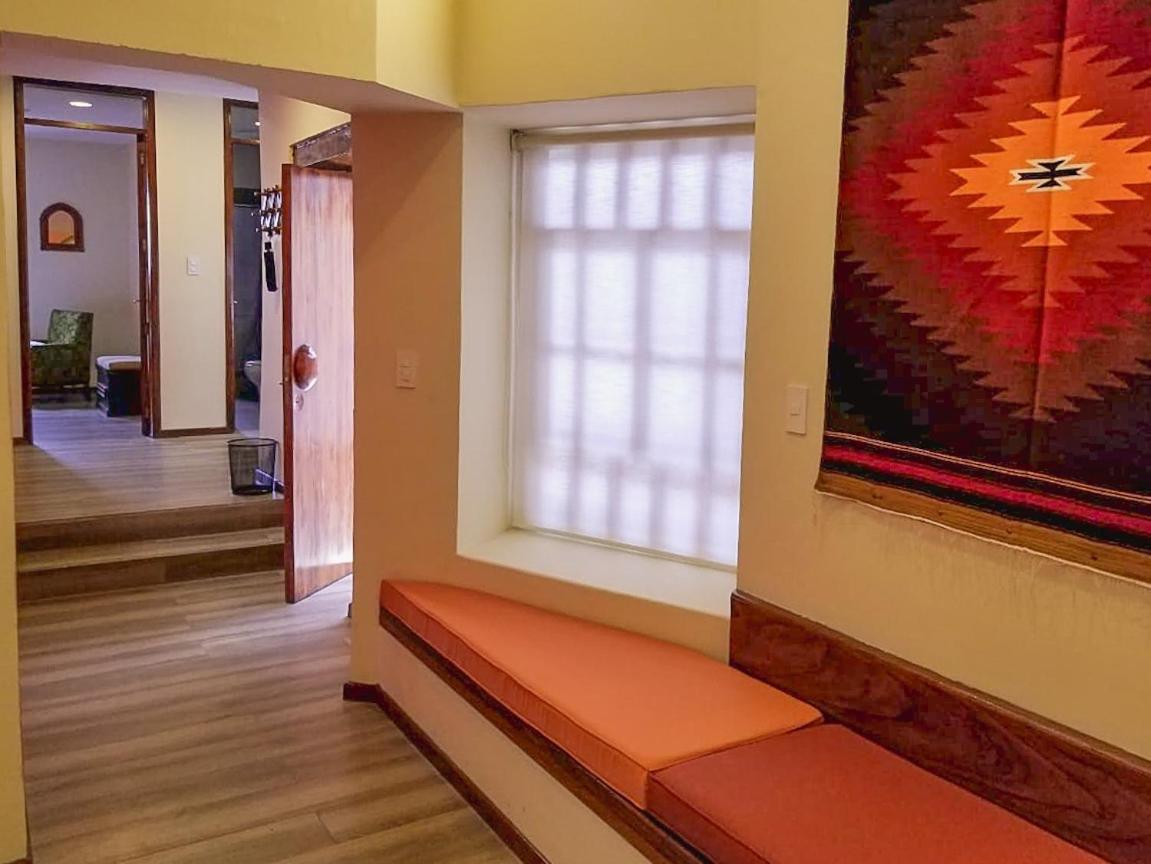 Casa Lunaloma - Boutique Apartments كويتو الغرفة الصورة