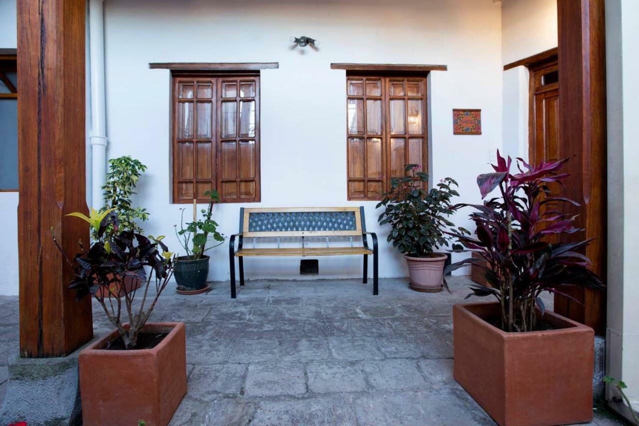 Casa Lunaloma - Boutique Apartments كويتو المظهر الخارجي الصورة